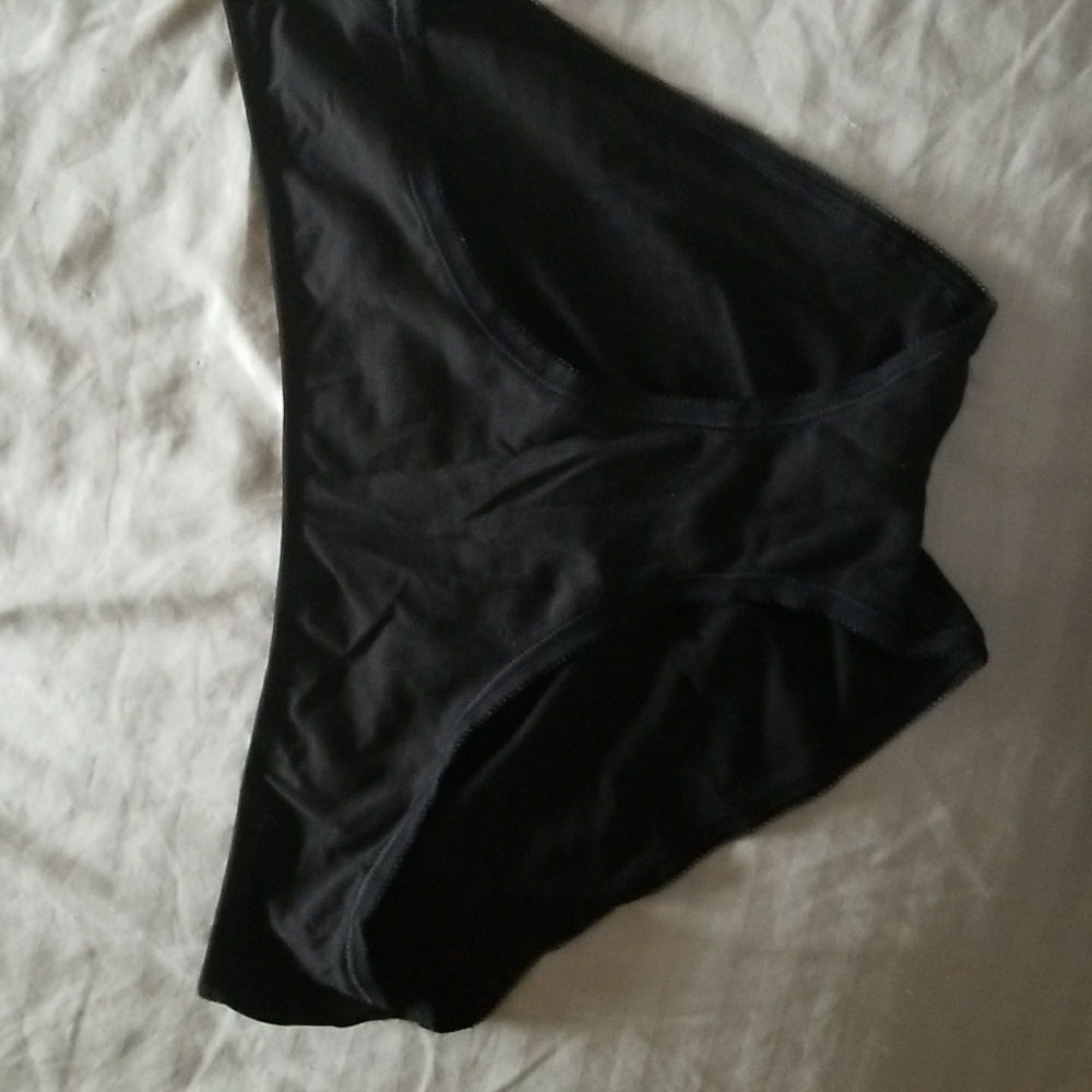 NWT VICTORIA SECRET UNDERWEAR - Buy all 4 underwear for $20